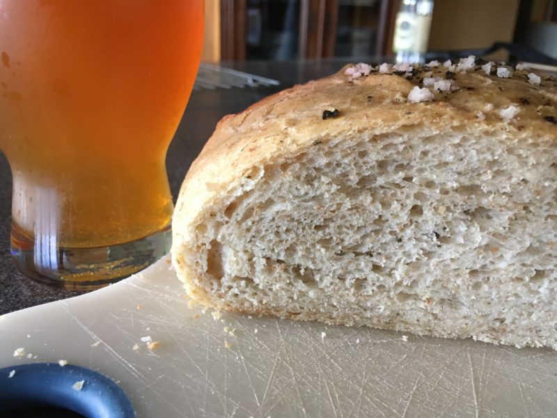 Fisnihed bread loaf with a beer